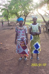 Sisters from Nawn-Maare